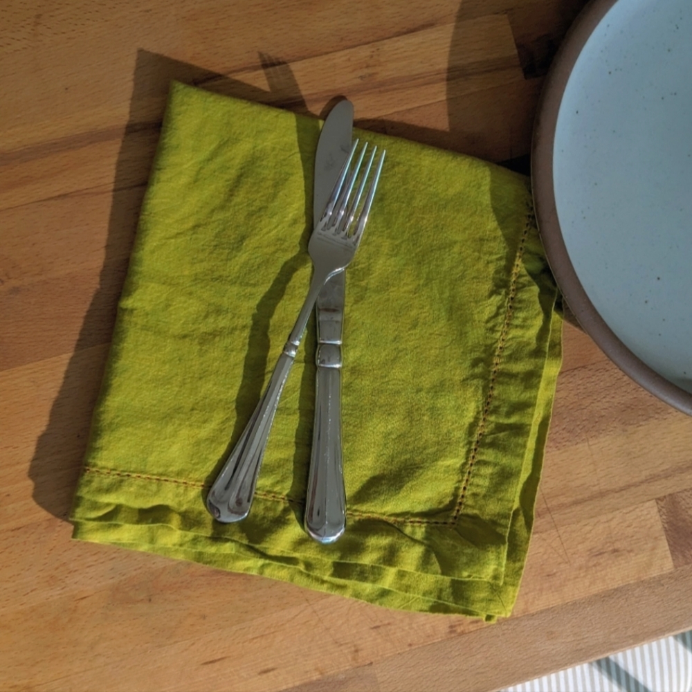 Vintage Green Chartreuse Napkins, 4 Set, Embroidery, Square, Summer Table wear